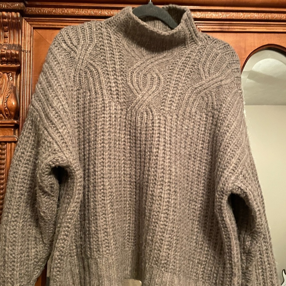 Aerie sweater grey gray